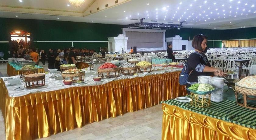 The Pine Resort Pathum Thani Extérieur photo